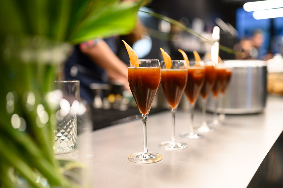 Kaffee Cocktails bei der Eröffnung der Postgarage Cafe & Bar als Aperitif